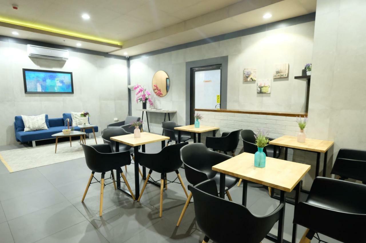 Axiaa Hotel Bandar Quezon Luaran gambar
